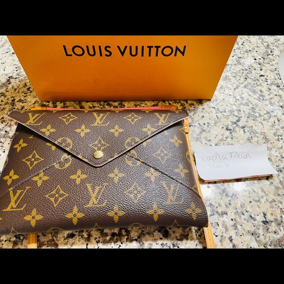 LV Monogram kirigami pouch- Large - Picture 9 of 9